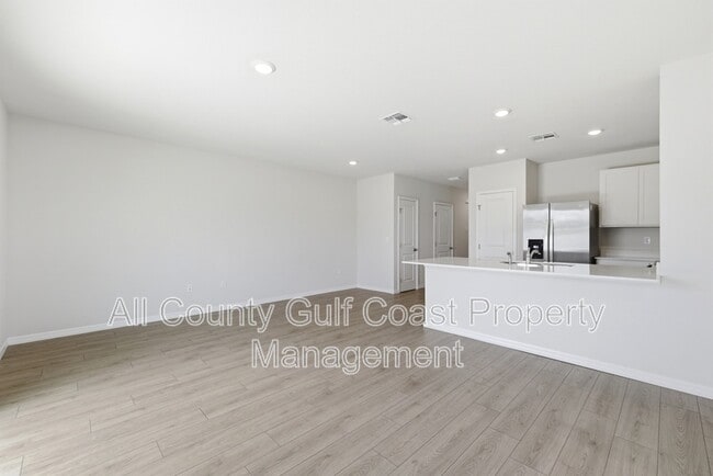 Building Photo - 2609 Fetlock Run