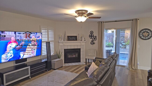 Building Photo - 8358 Triad Cir