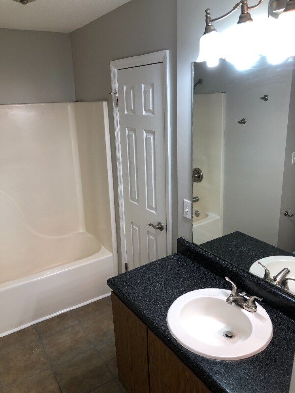 Building Photo - 226 Knox Creek Trail NW