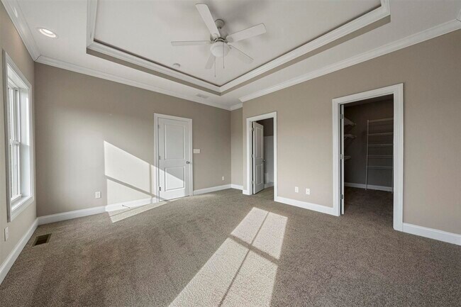 Building Photo - 457 Adalynn Cir