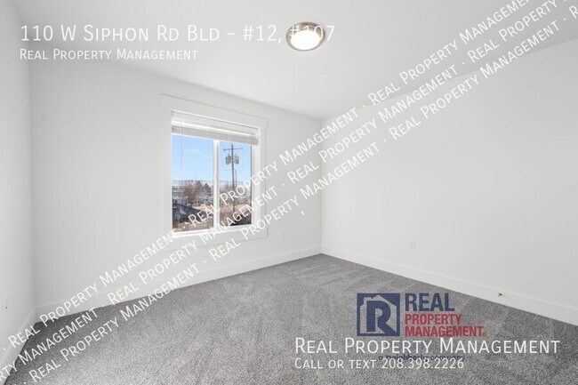 Building Photo - 110 W Siphon Rd