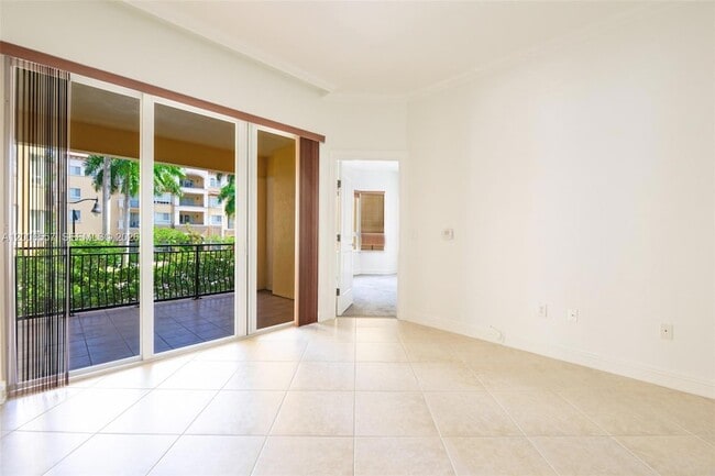 Building Photo - 16101 Emerald Estates Dr