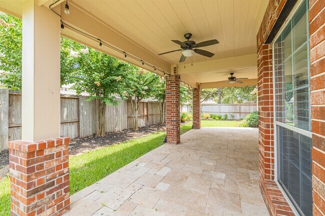 Building Photo - 11102 Dawson Springs Dr