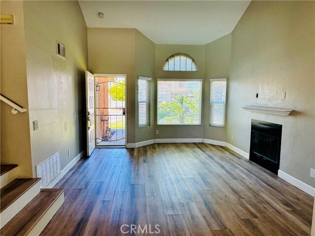 Building Photo - 39780 Oak Cliff Dr
