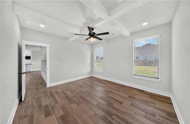 Building Photo - 2040 Myrrh Pl