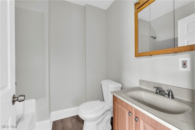 Building Photo - 7812 Force Ave