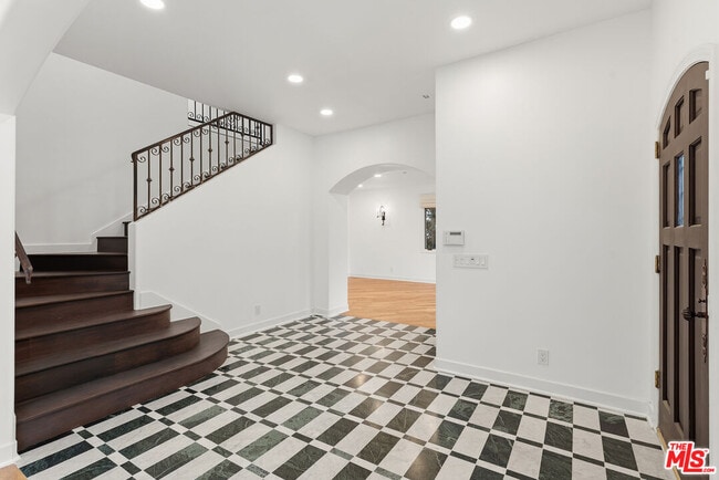 Building Photo - 1200 N Doheny Dr
