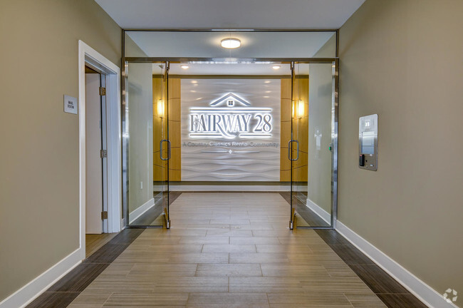 Entrance - Fairway 28