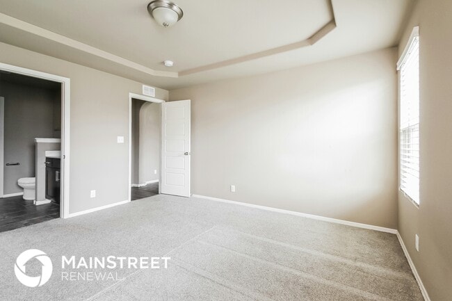 Building Photo - 10704 N 153rd East Ave