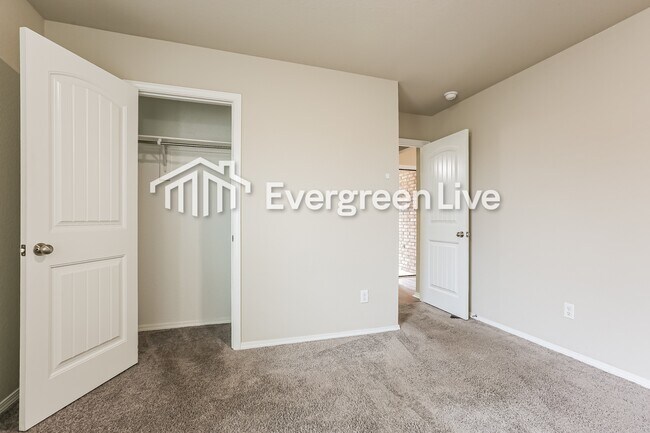 Building Photo - 46 Dunnaway Dr