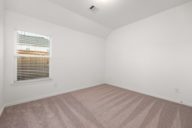 Building Photo - 12210 Bell County Ct