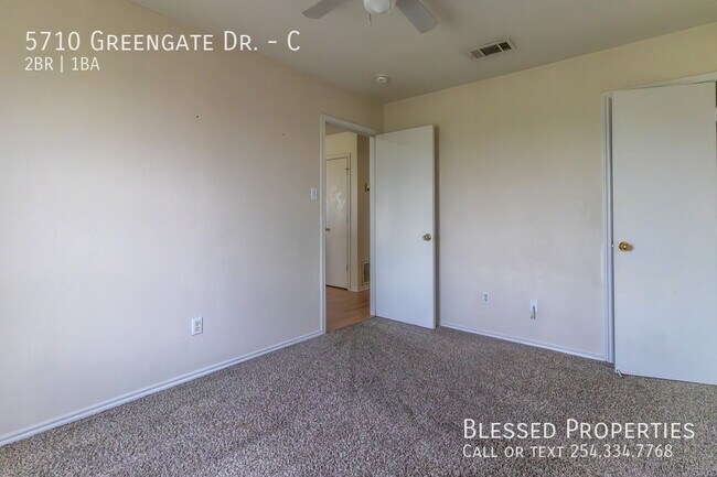 Building Photo - 5710 Greengate Dr