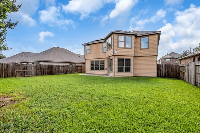 Building Photo - 6719 Path Way Ct
