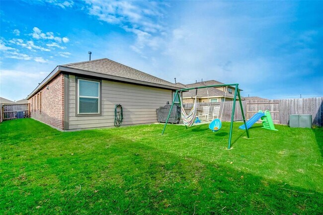 Building Photo - 26022 Steele Flower Dr
