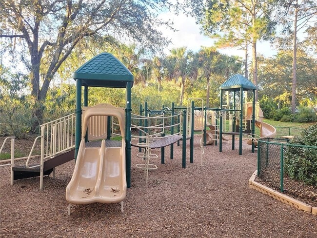 Building Photo - 10130 Heather Sound Dr