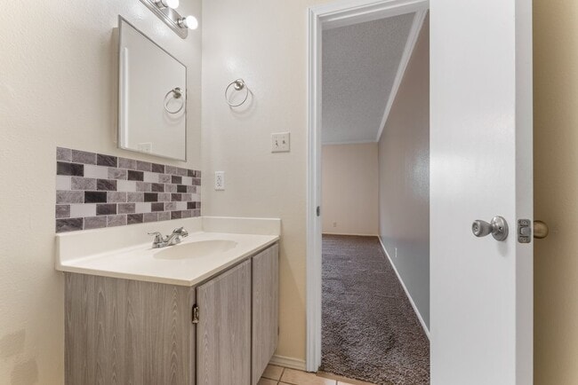 Building Photo - 6863 Cypress Mist Dr