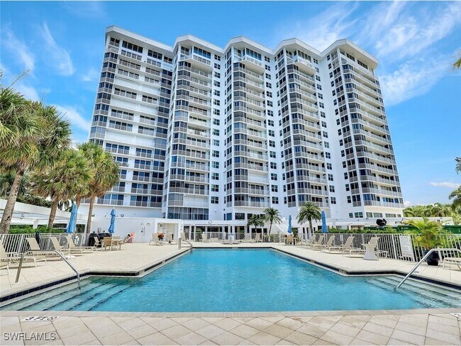 Building Photo - 6361 Pelican Bay Blvd