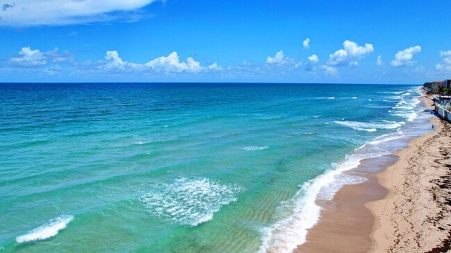 Building Photo - 3546 S Ocean Blvd