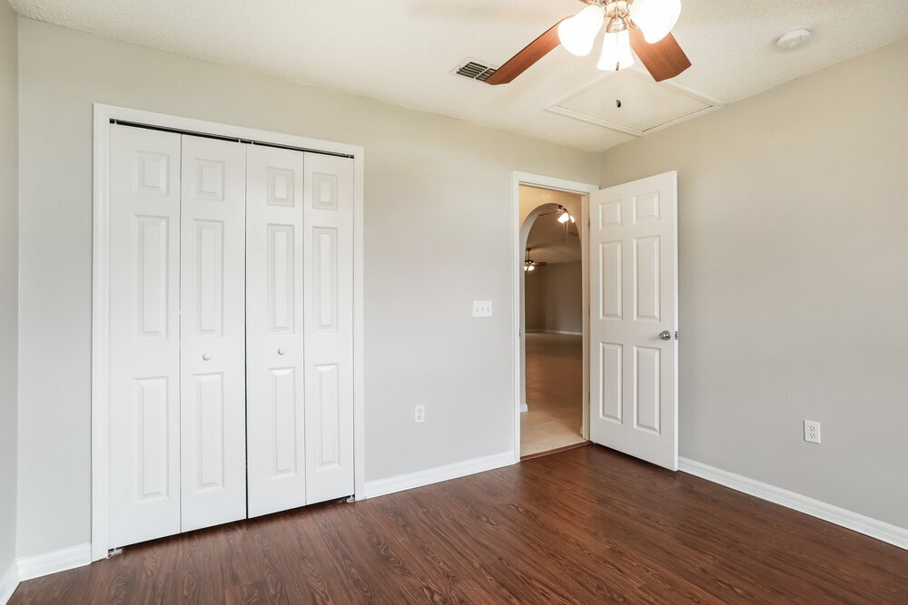 Building Photo - 7390 Overland Park Blvd