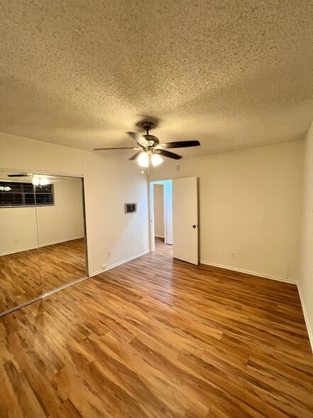 Building Photo - 4039 Marathon St