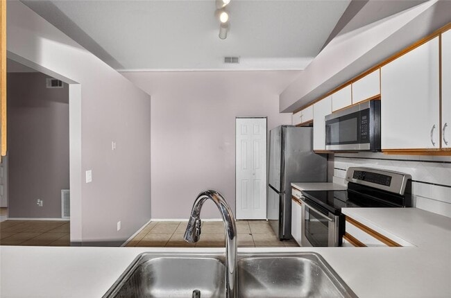 Building Photo - 861 Blackgum Ct