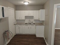 Building Photo - 161-163 Hubbard Dr