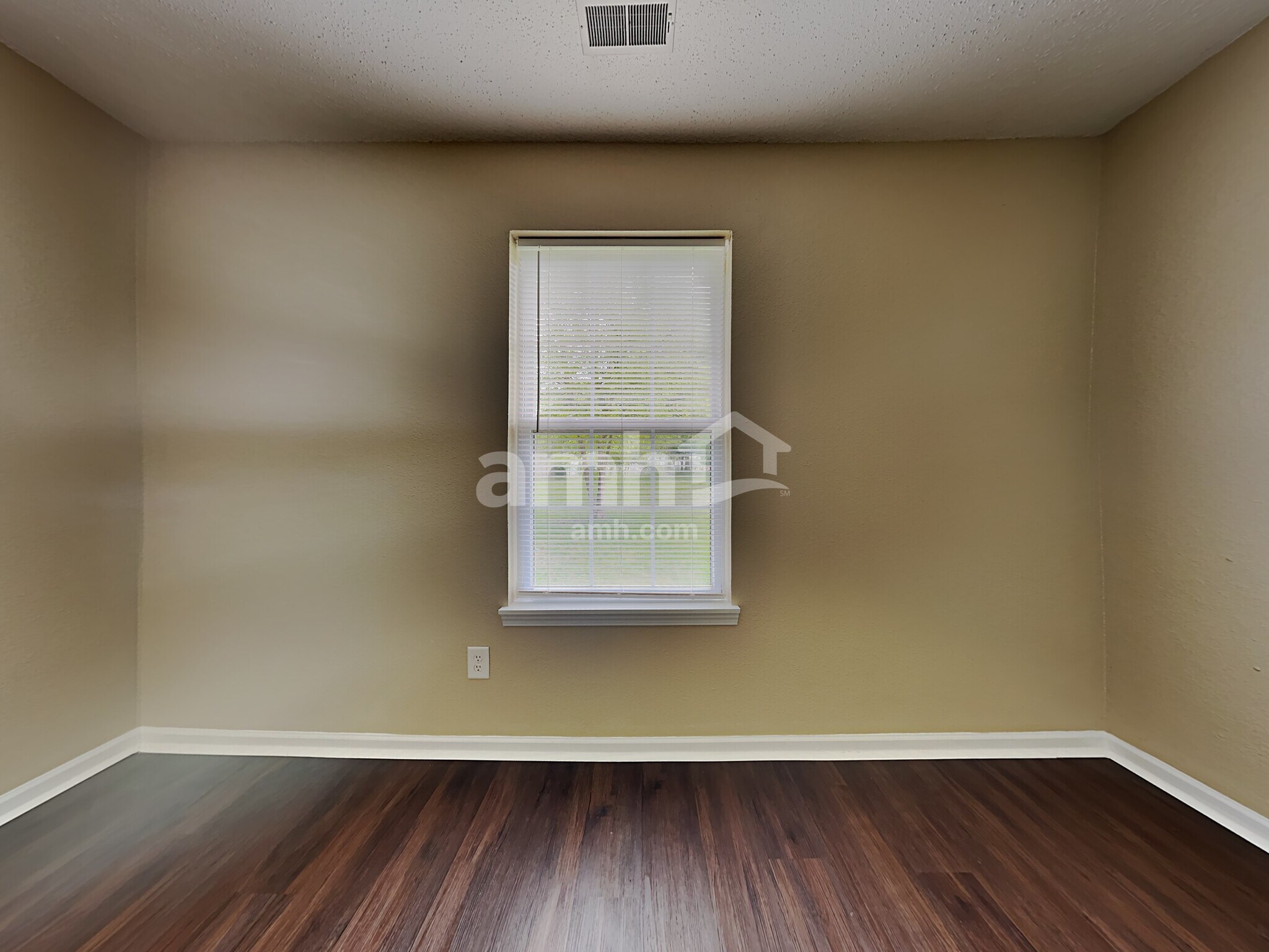 Building Photo - 8142 Whitaker Valley Blvd