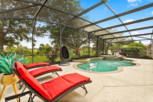 Building Photo - 10148 Malpas Point