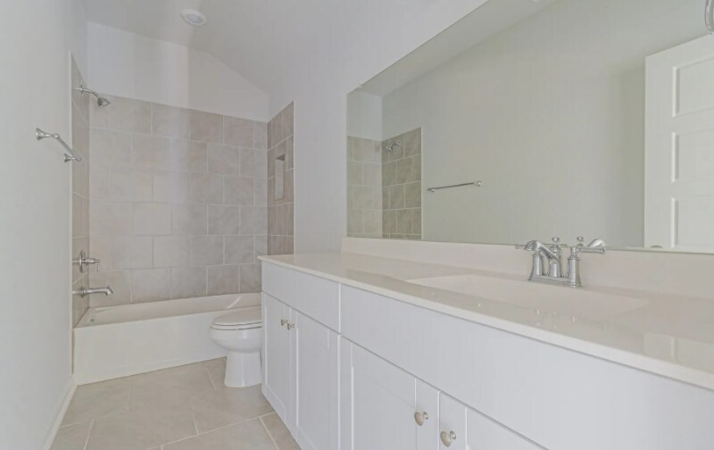Building Photo - 2511 Seabream Dr
