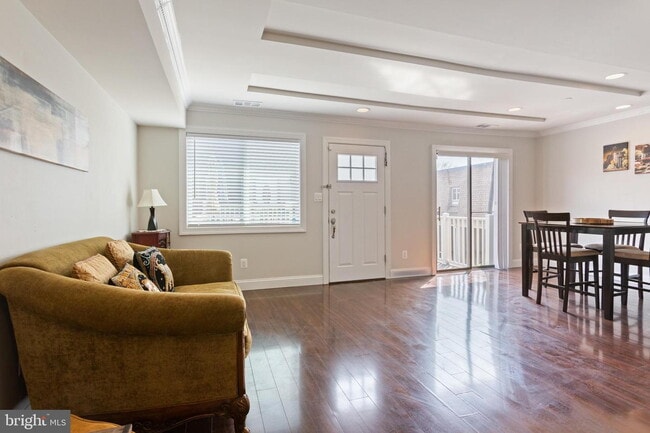 Building Photo - Move-In Ready 3 bed and 2 Bath Rental