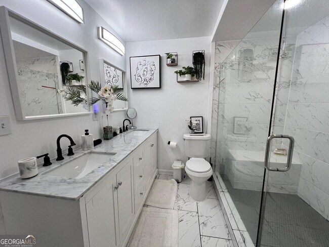 Building Photo - 1961 Browns Mill Rd SE