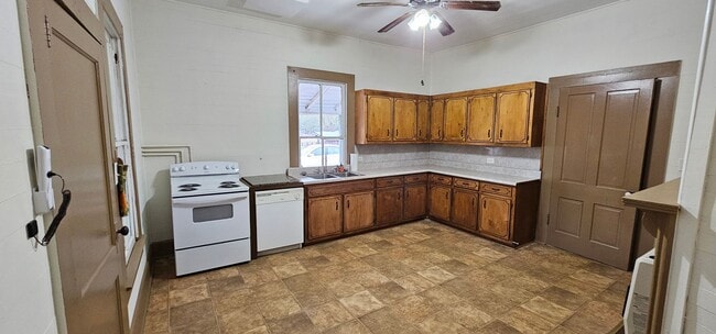 Building Photo - Enjoy a piece of history in this Vintage Farm House