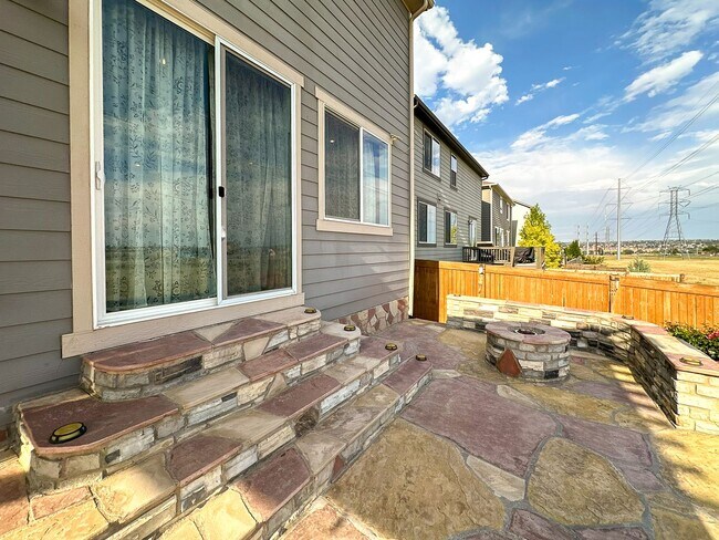 Building Photo - 17286 Bluetrail Ave