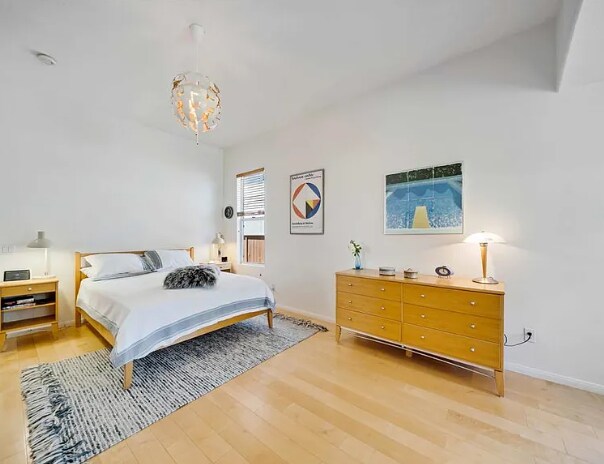 Building Photo - 771 Dry Creek Dr