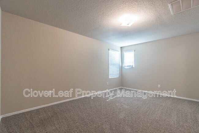 Building Photo - 9403 Trap Rock Dr