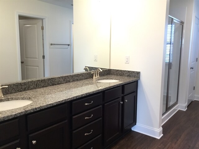 Building Photo - 165 Havenbrook Dr