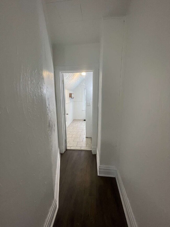 Building Photo - Charming 2-Bedroom Rental Home in Greensburg