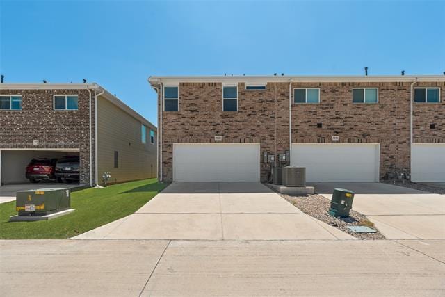 Building Photo - 3028 Willow Wood Ct