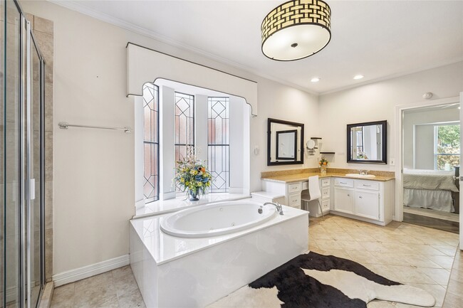 Building Photo - 1118 Sherfield Ridge Dr