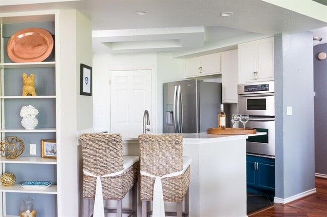 Building Photo - 1000 Liberty Park Dr