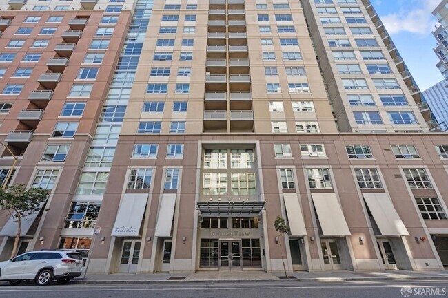 Building Photo - 400 Beale St