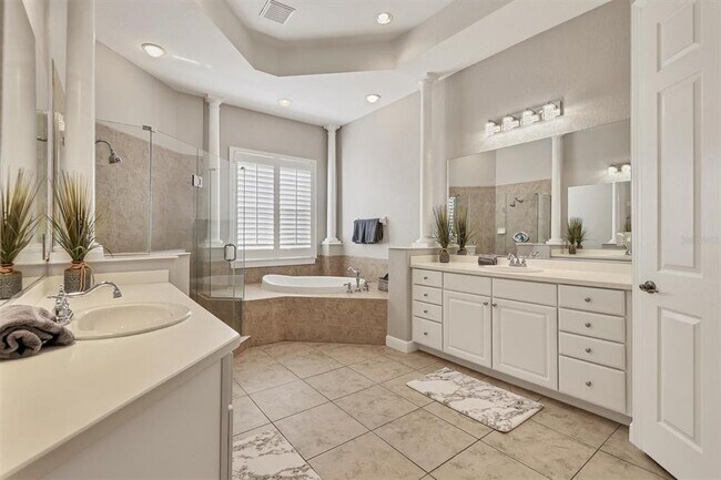 Building Photo - 5583 46th Ct W