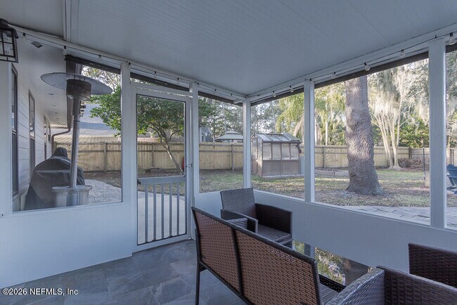 Building Photo - 12041 Wren Hollow Ct