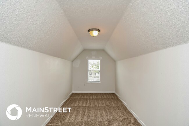 Building Photo - 9273 Caracara Drive