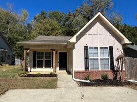 Building Photo - 9458 Brook Forest Cir