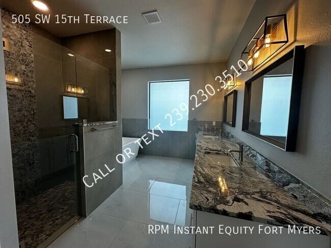 Building Photo - 505 SW 15th Terrace