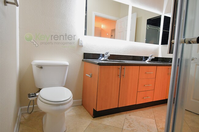 Building Photo - Easy access to the 163, 5, and 94 freeways...