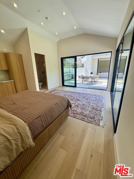 Building Photo - 4740 Sunnyslope Ave