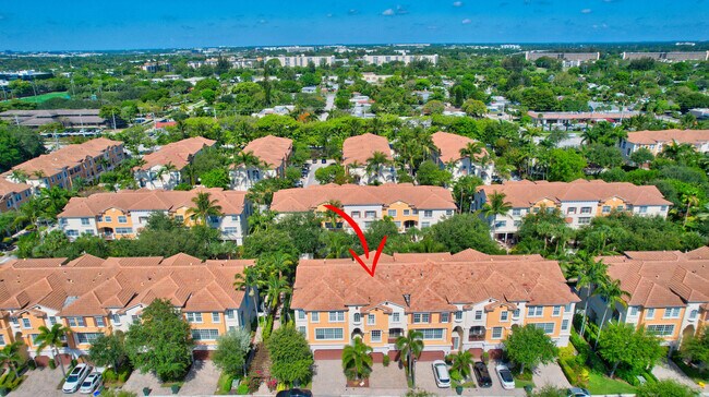 Building Photo - 5585 NE Trieste Way