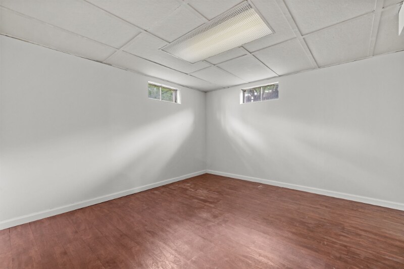 Building Photo - 1392 Langholm Dr